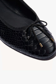 LEATHER BALLET FLAT IN BLACK