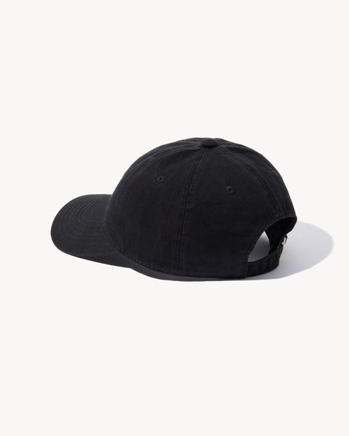 BASEBALL HAT IN BLACK