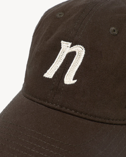 BASEBALL HAT IN BROWN