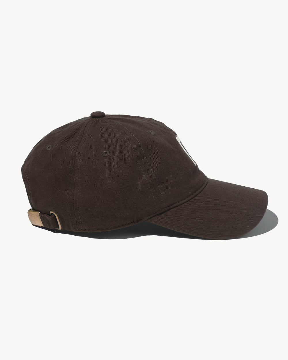 BASEBALL HAT IN BROWN