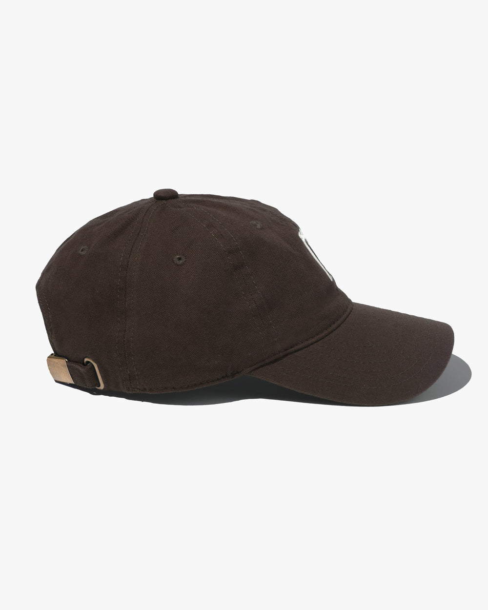 BASEBALL HAT IN BROWN