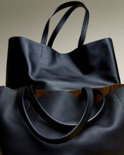 MEDIUM KEITH BAG IN BLACK