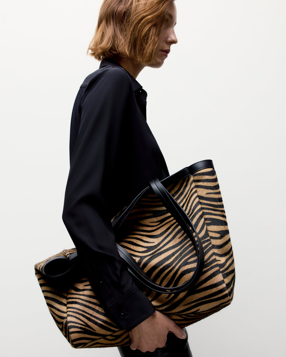 MEDIUM LOREN BAG IN KHAKI/BLACK ZEBRA