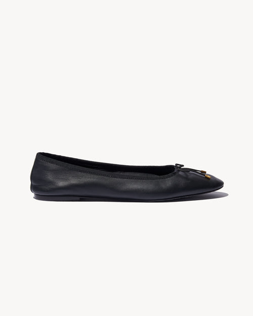 LEATHER BALLET FLAT IN BLACK