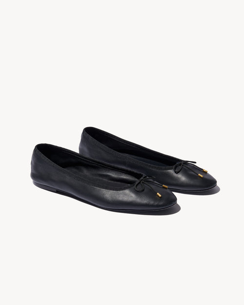 LEATHER BALLET FLAT IN BLACK