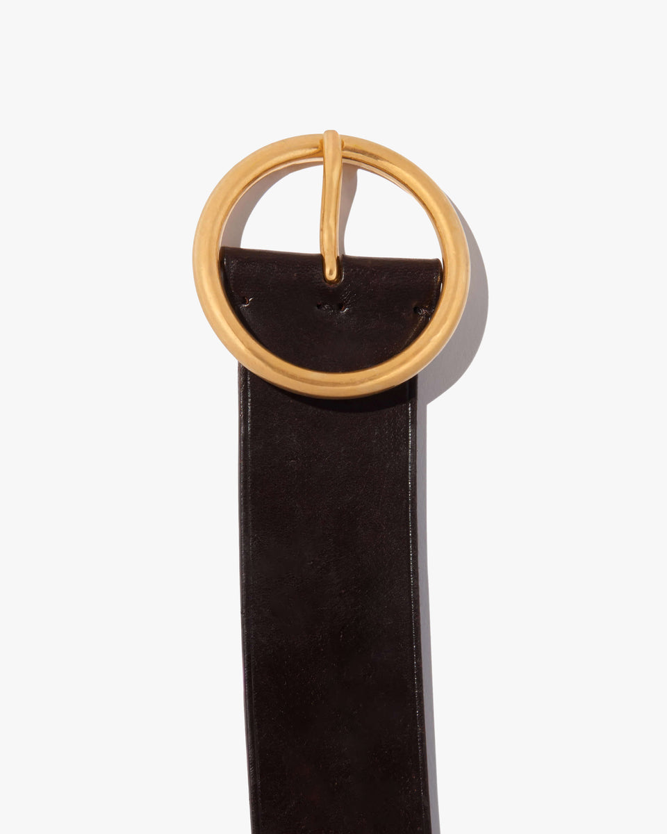 AVERY BELT IN DARK BROWN W/ANTIQUE BRASS BUCKLE