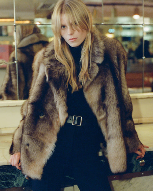 CAPUCINE SHEARLING JACKET IN BROWN