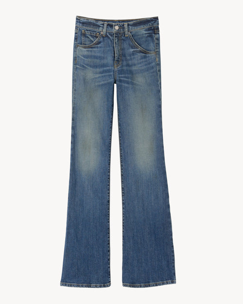 CELIA JEAN IN CLASSIC WASH