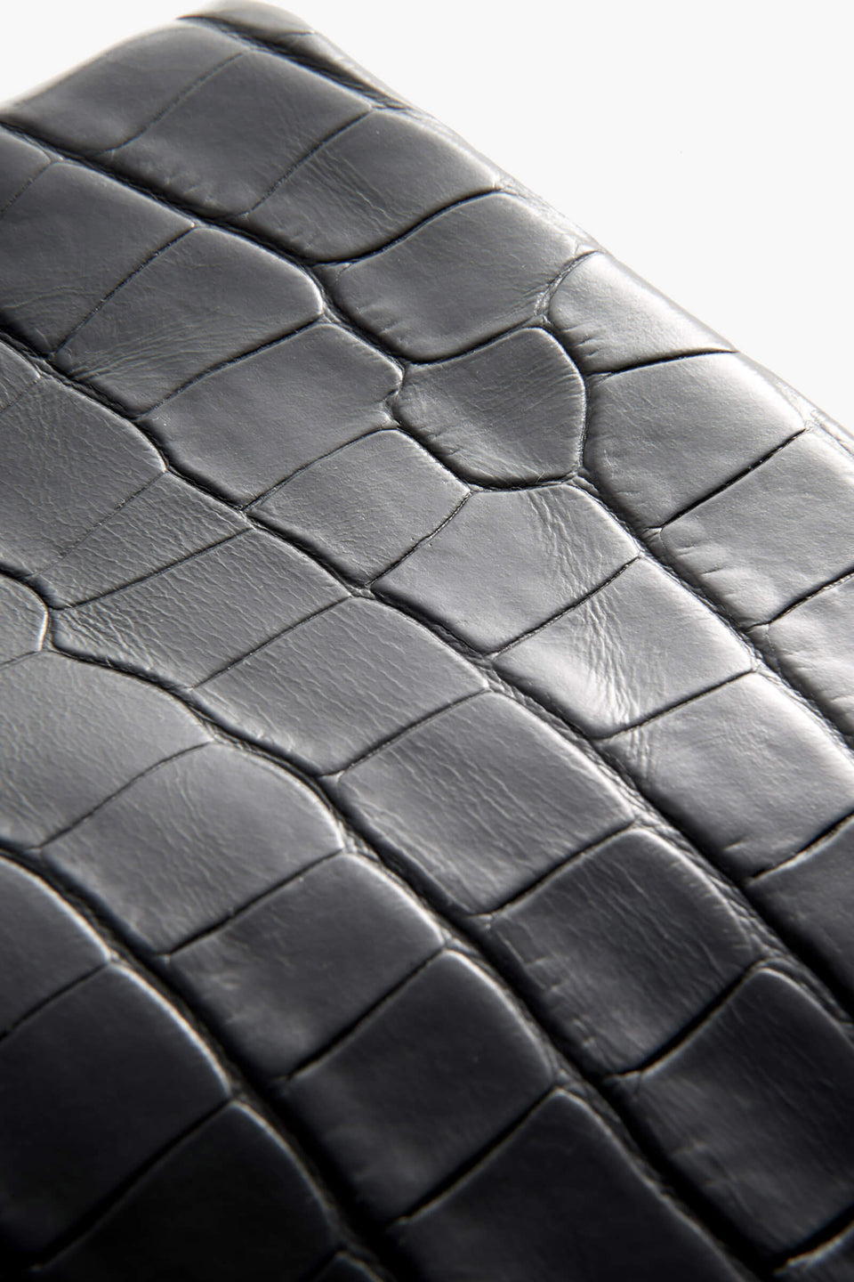 JERRY CLUTCH IN BLACK