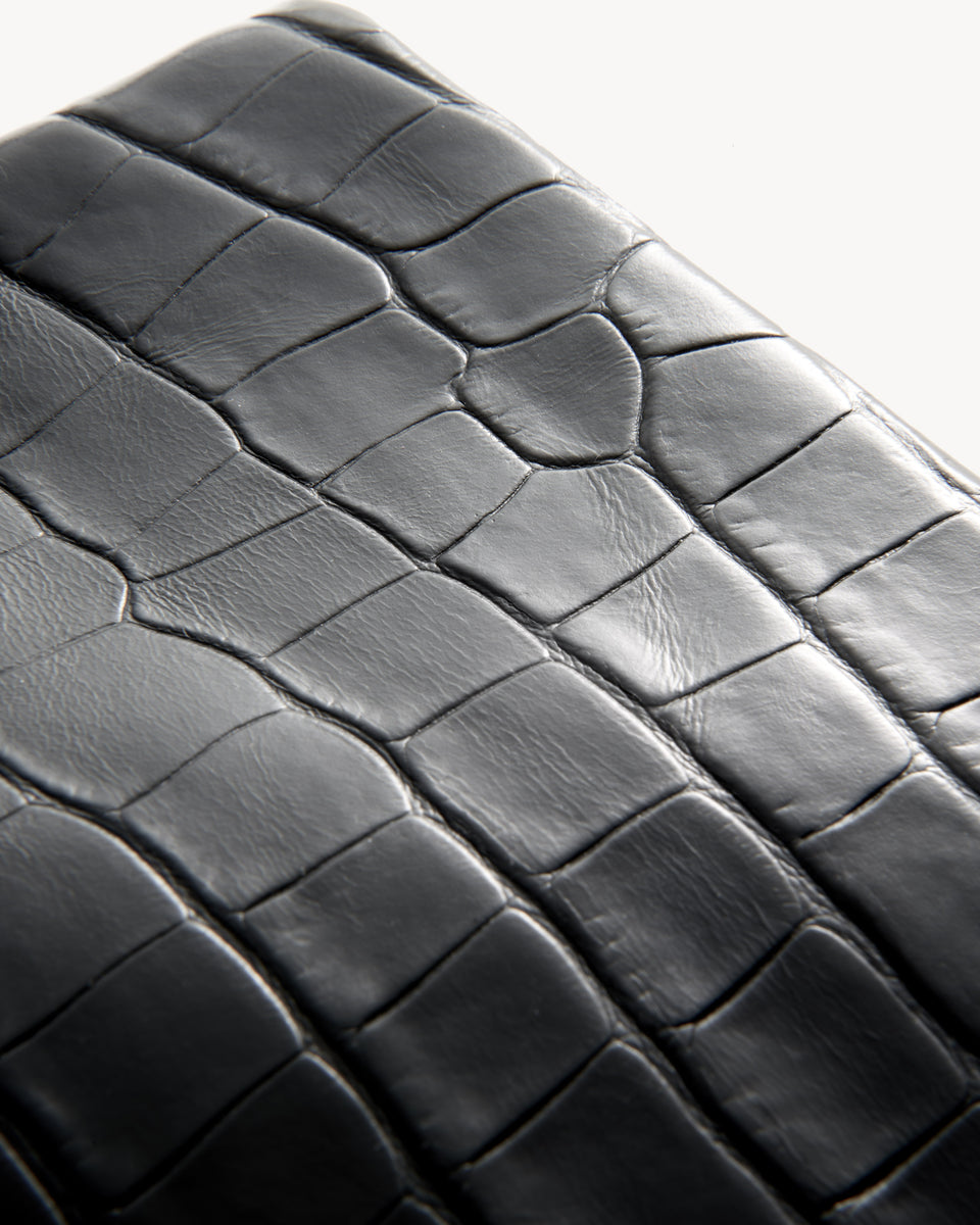 JERRY CLUTCH IN BLACK