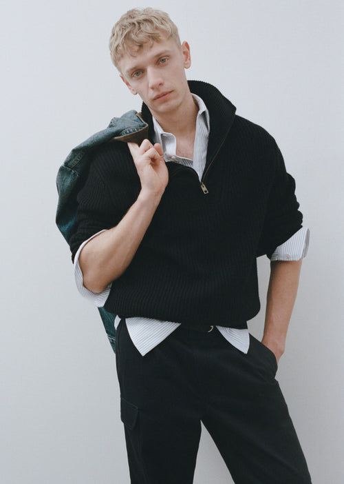 AXEL SWEATER IN DARK NAVY