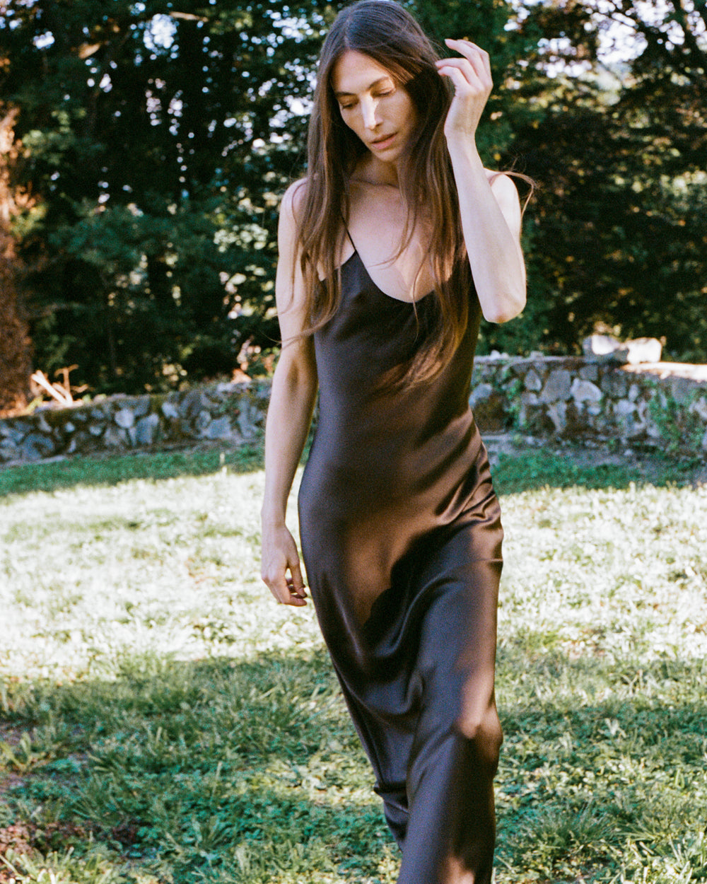 CAMI SILK GOWN IN DARK BROWN
