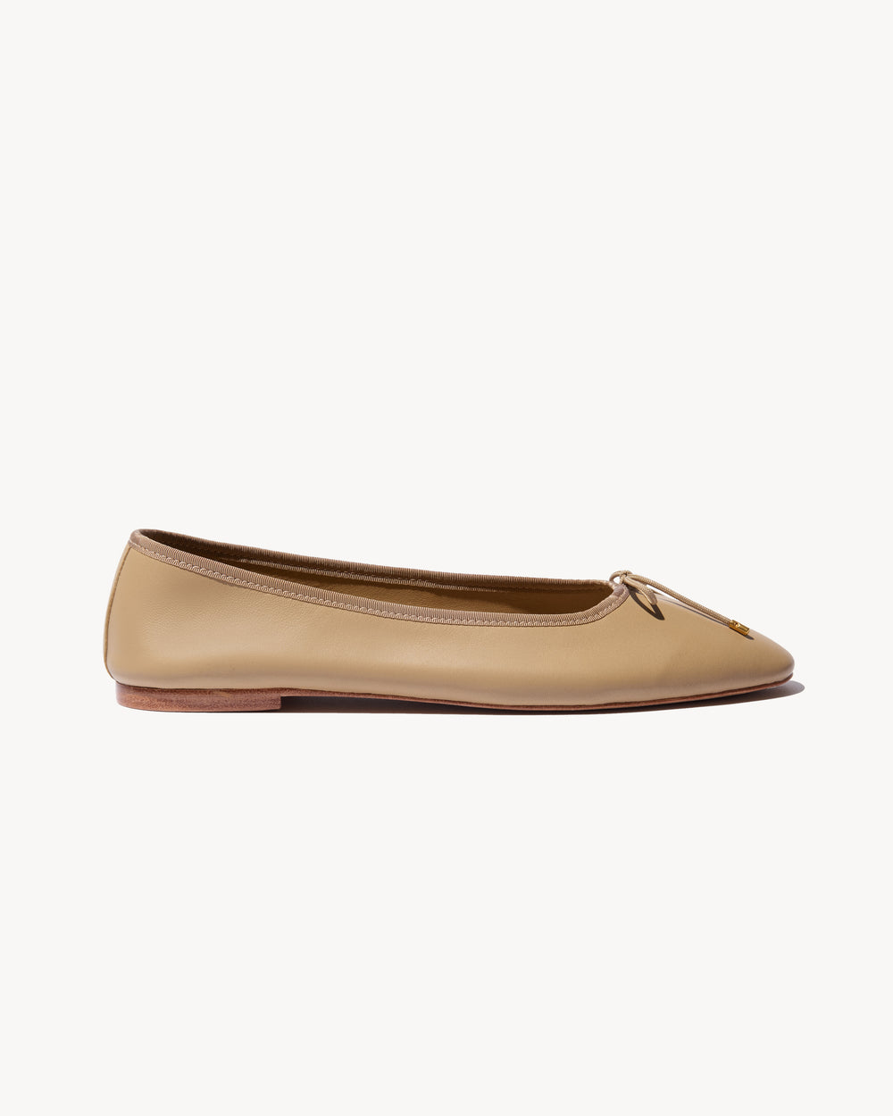 LEATHER BALLET FLAT IN SAND