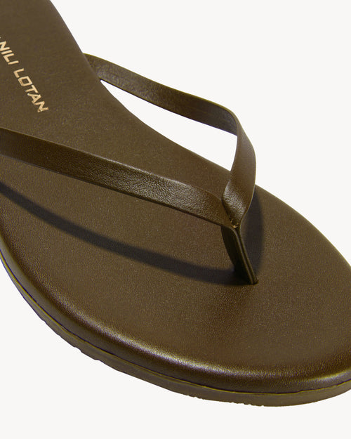 NL X TKEES LEATHER FLIP FLOP IN OLIVE GREEN