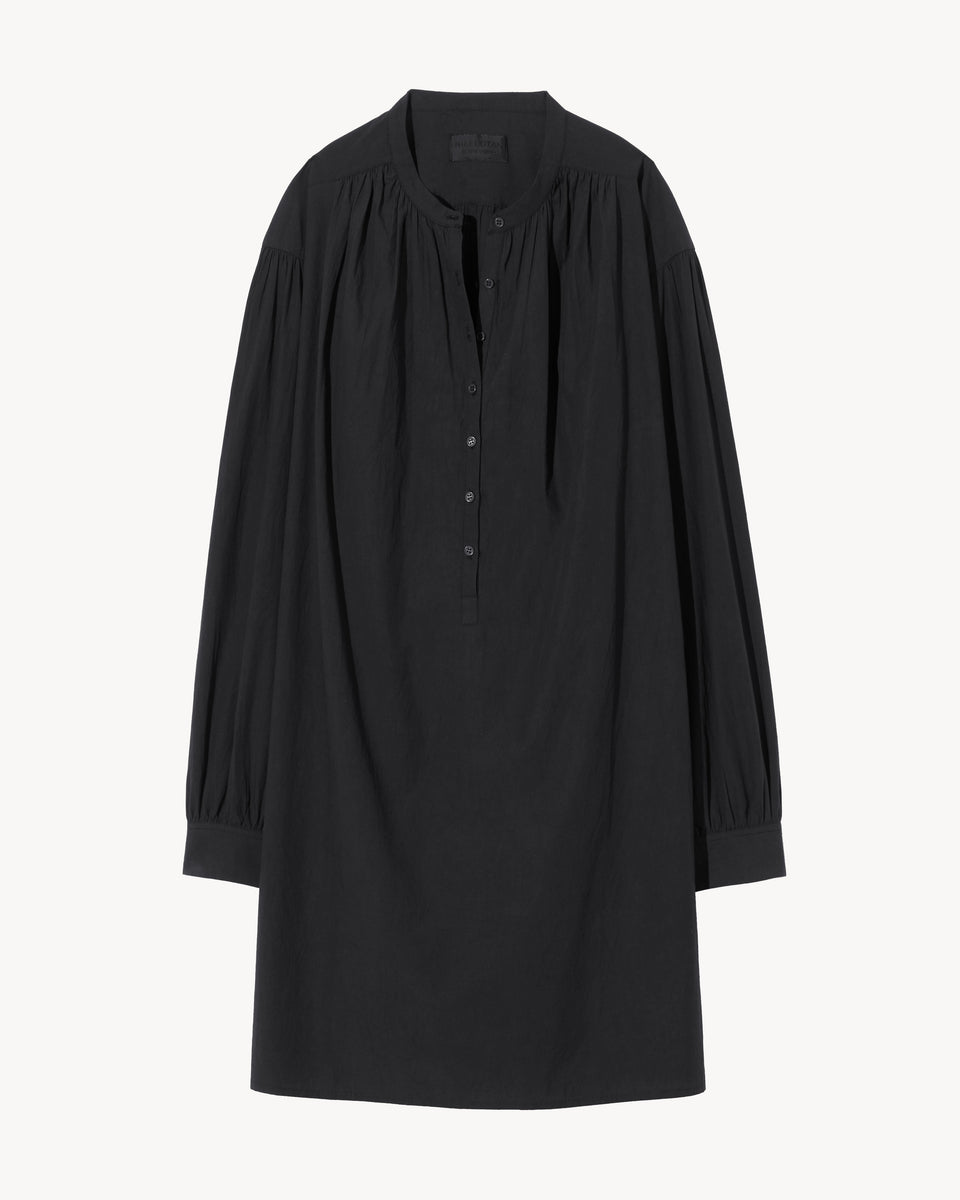 NAJAM DRESS IN BLACK