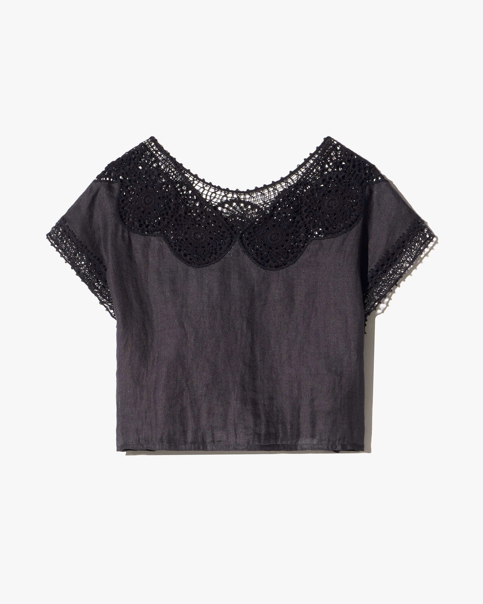 CAILA TOP IN BLACK