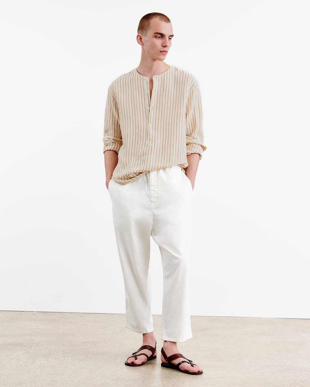 WALKER PANT IN WHITE
