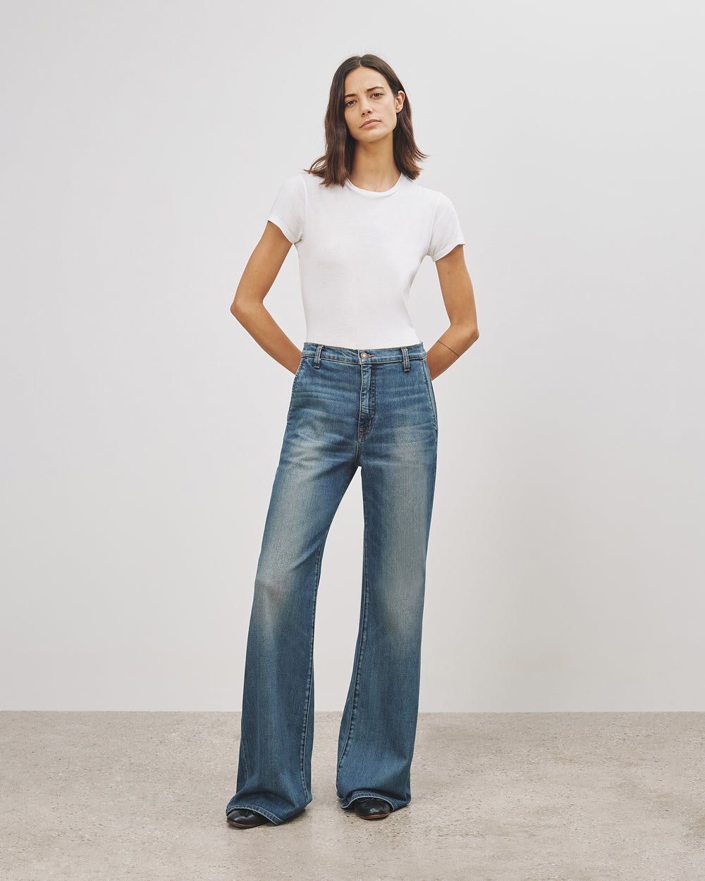 ANNA JEAN IN ANNA JEAN