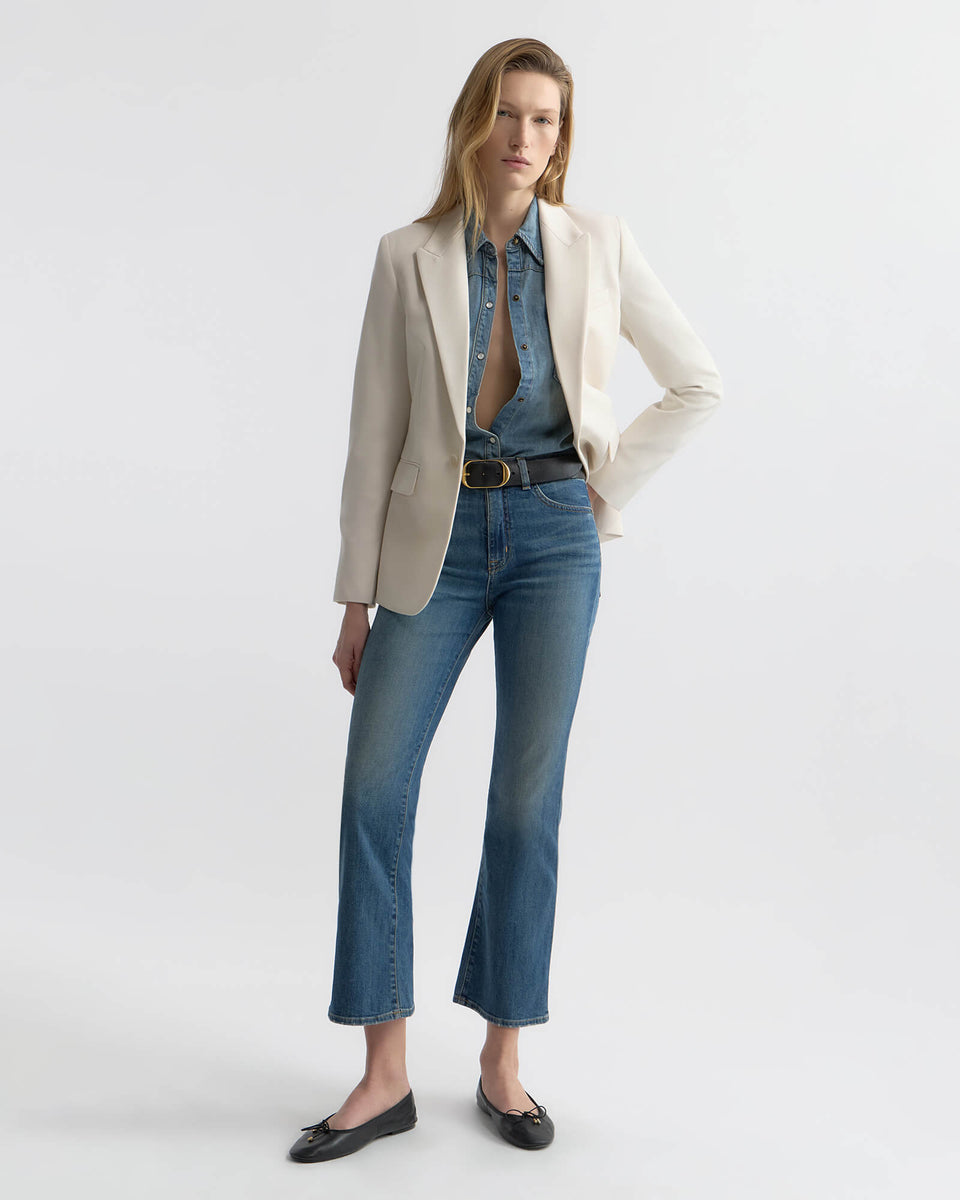 BOOT CUT JEAN IN CLASSIC WASH