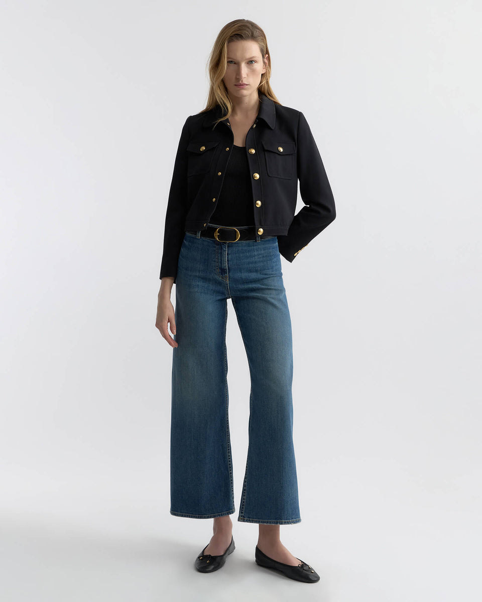 MEGAN JEAN IN CLASSIC WASH