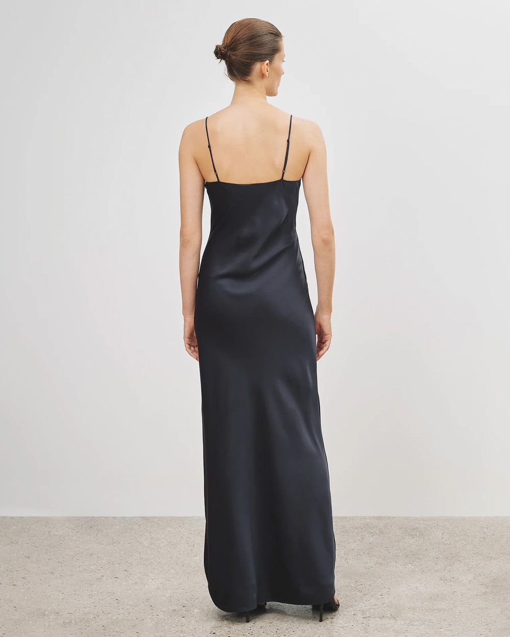 CAMI SILK GOWN IN MIDNIGHT