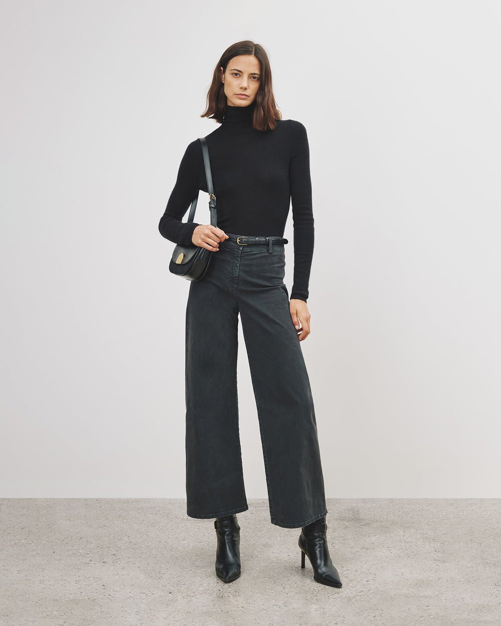 MEGAN PANT IN MEGAN PANT