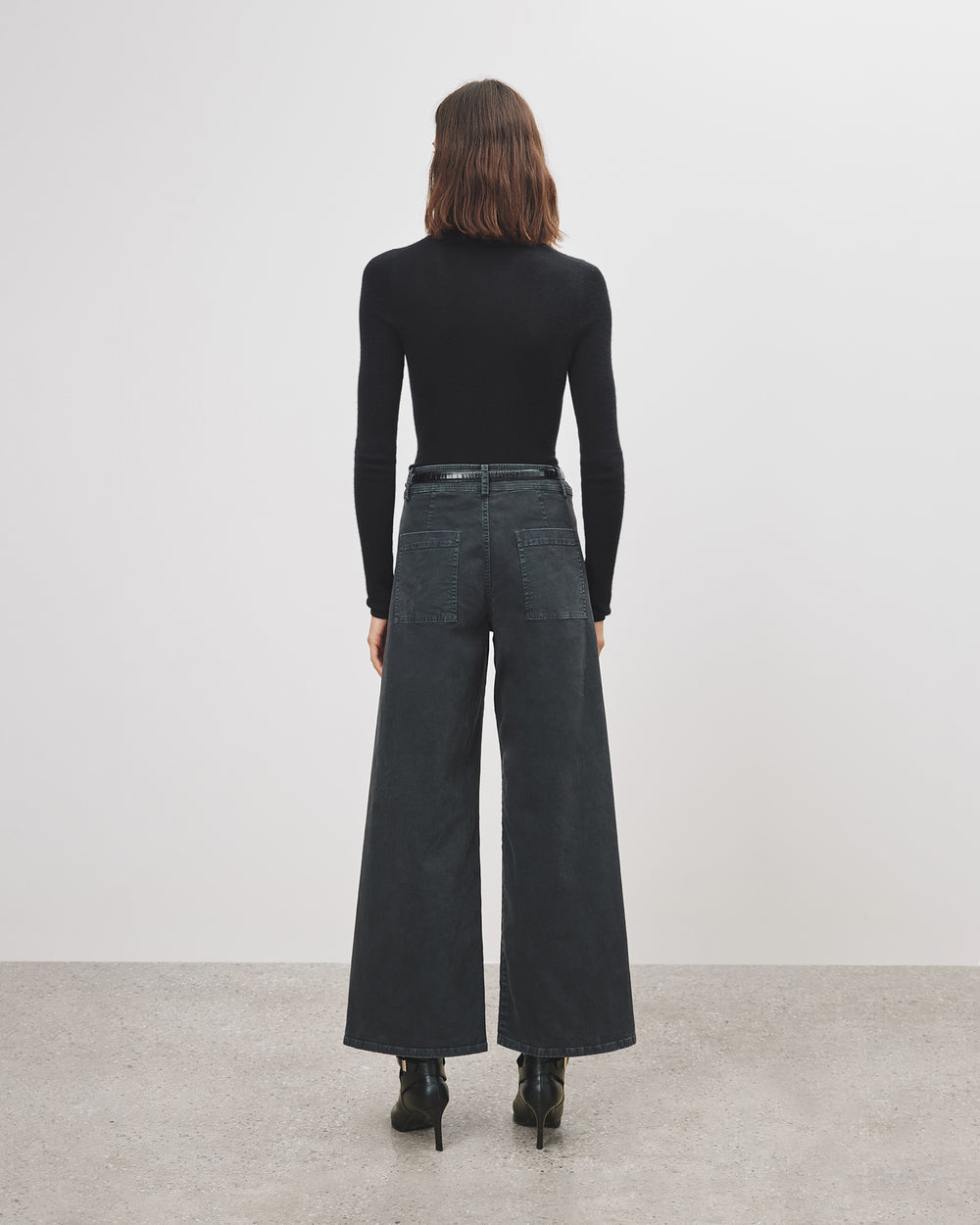 MEGAN PANT IN MEGAN PANT