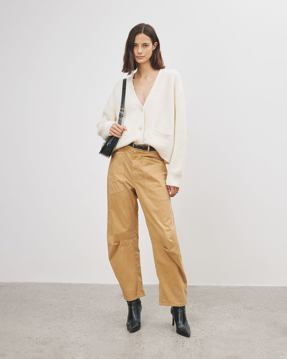 SHON PANT IN CAMEL