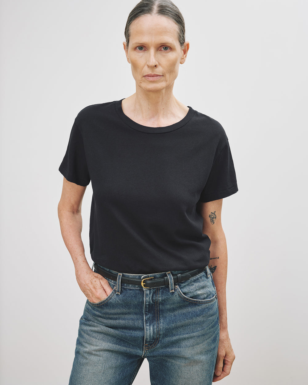 BRADY TEE IN DARK NAVY