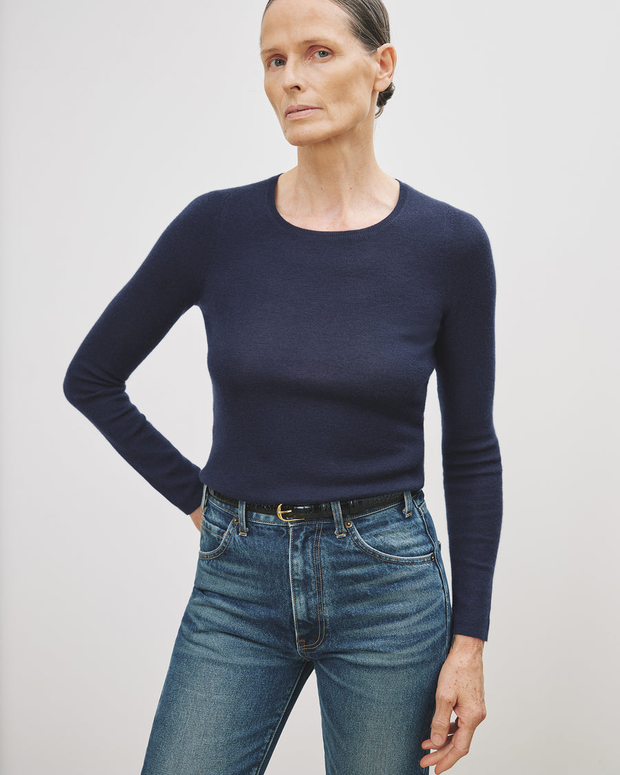 DARK NAVY