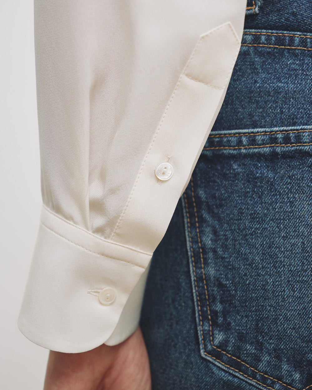 JULIEN SILK BLOUSE IN JULIEN SILK BLOUSE