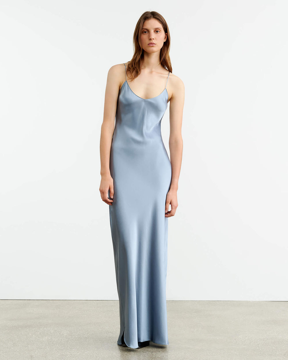 CAMI SILK GOWN IN VINTAGE BLUE