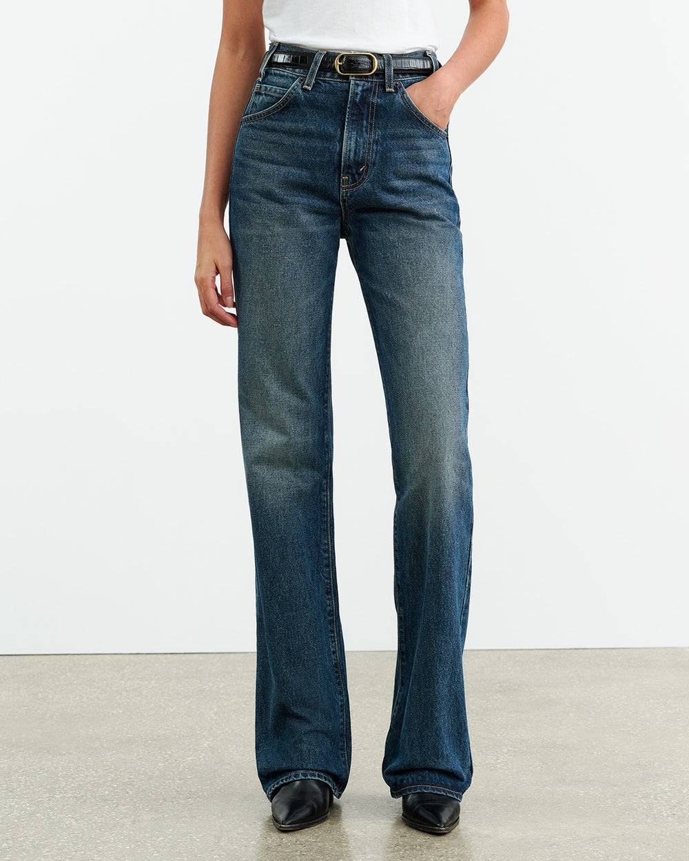 JOAN JEAN IN SIMON WASH