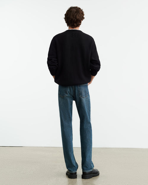 MADDOX SWEATER IN BLACK