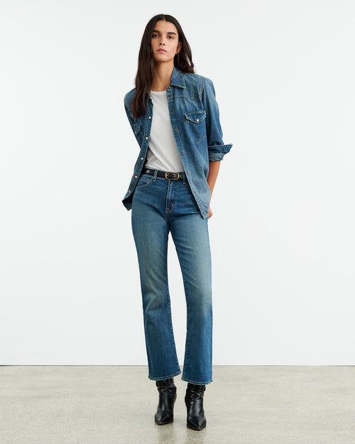BOOT CUT JEAN IN CLASSIC WASH