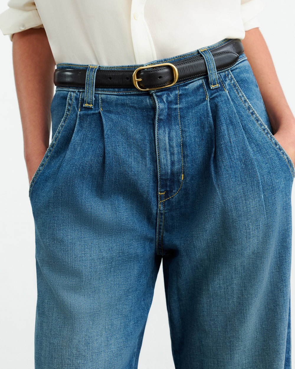FLORA JEAN IN CLASSIC WASH