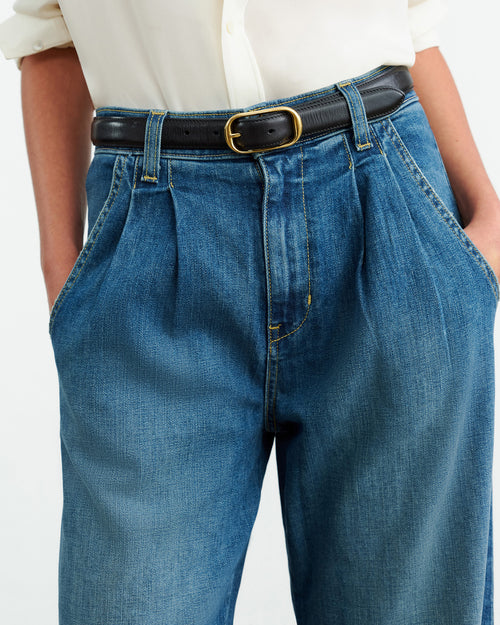 FLORA JEAN IN CLASSIC WASH