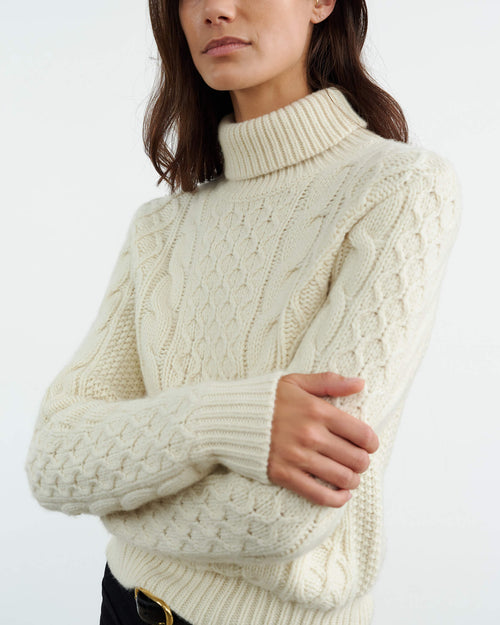 ANDRINA SWEATER IN IVORY