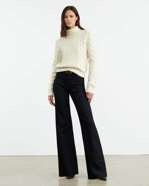 ANDRINA SWEATER IN IVORY