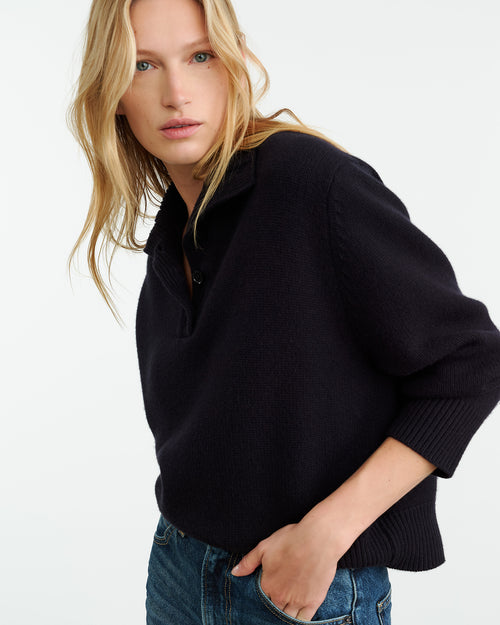RENATA CASHMERE SWEATER IN DARK NAVY