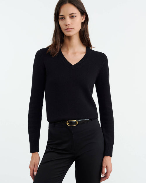 CAMELIA CASHMERE SWEATER IN BLACK