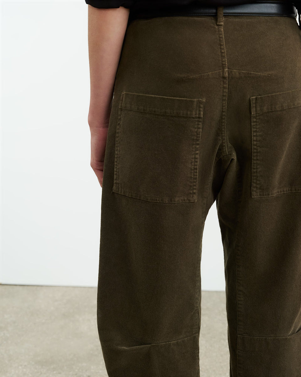 SHON CORDUROY PANT IN DARK UMBER