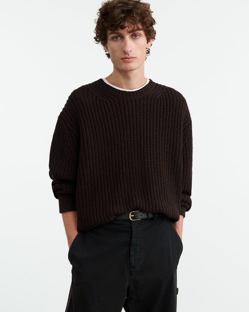 TYLER SWEATER IN DARK BROWN
