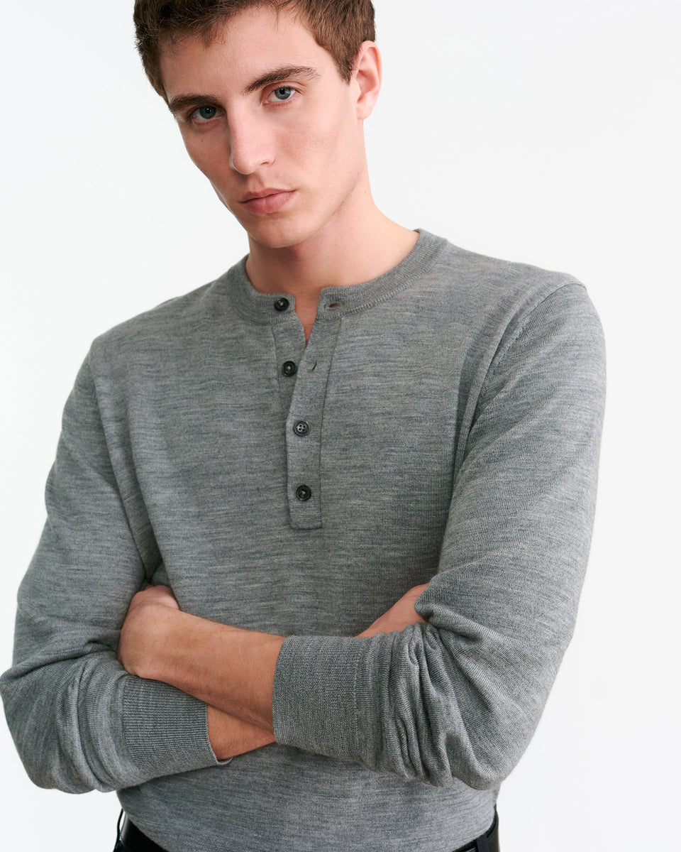 WYLIE SWEATER IN MEDIUM GREY MELANGE
