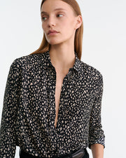 GAIA SILK SHIRT IN BLACK/STONE CHEETAH PRINT