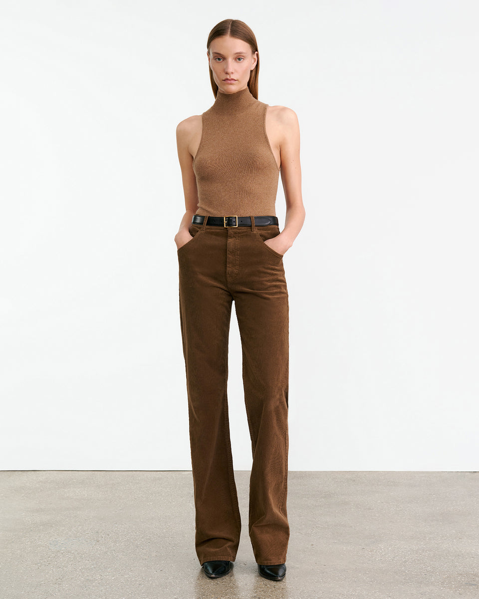 HANSEN SWEATER TANK IN BARLEY