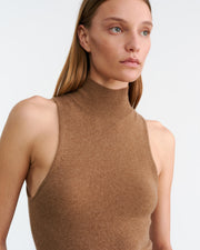 HANSEN SWEATER TANK IN BARLEY