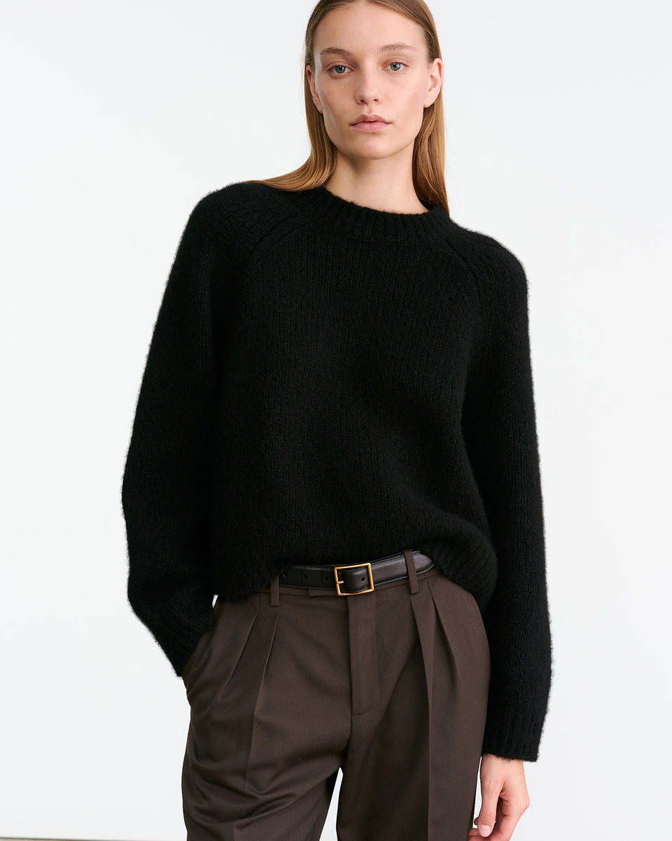 TOMASO CASHMERE SWEATER IN BLACK