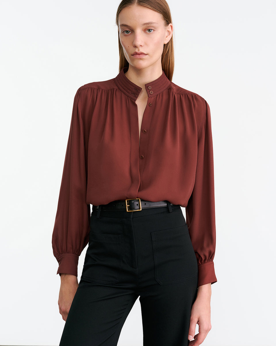 REVI SILK BLOUSE IN BURGUNDY