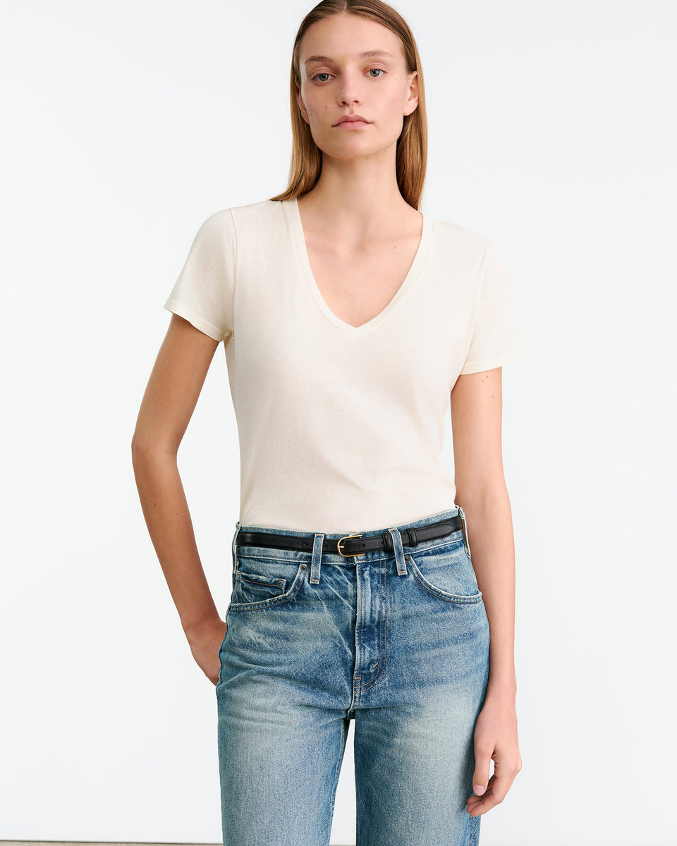 CAROL TEE IN BUTTER YELLOW